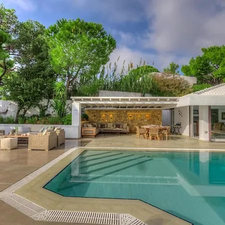 Super Luxury Skiathos Seven Stunning Bedroom Daphne Villa